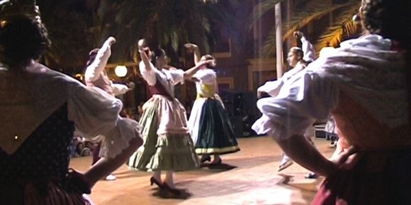 A Peu de Festa 2012 - ... bombollada, folklore i molt més!